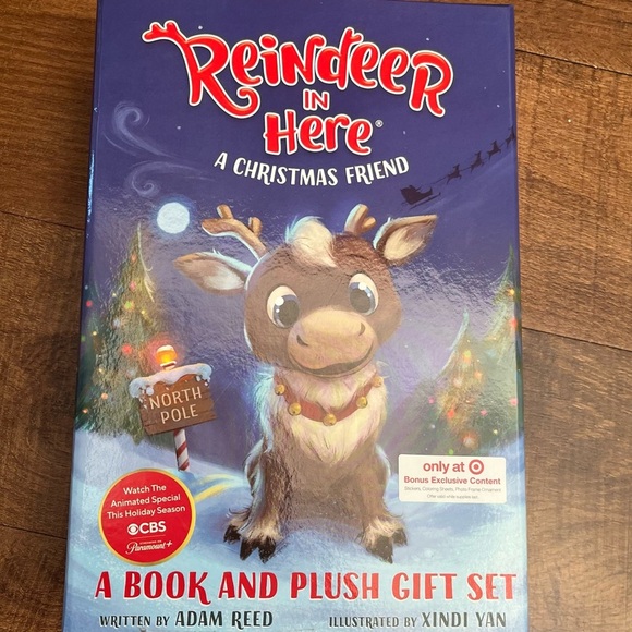 NWT reindeer in here: a Christmas friend gift set book, reindeer plush, book - Picture 6 of 9